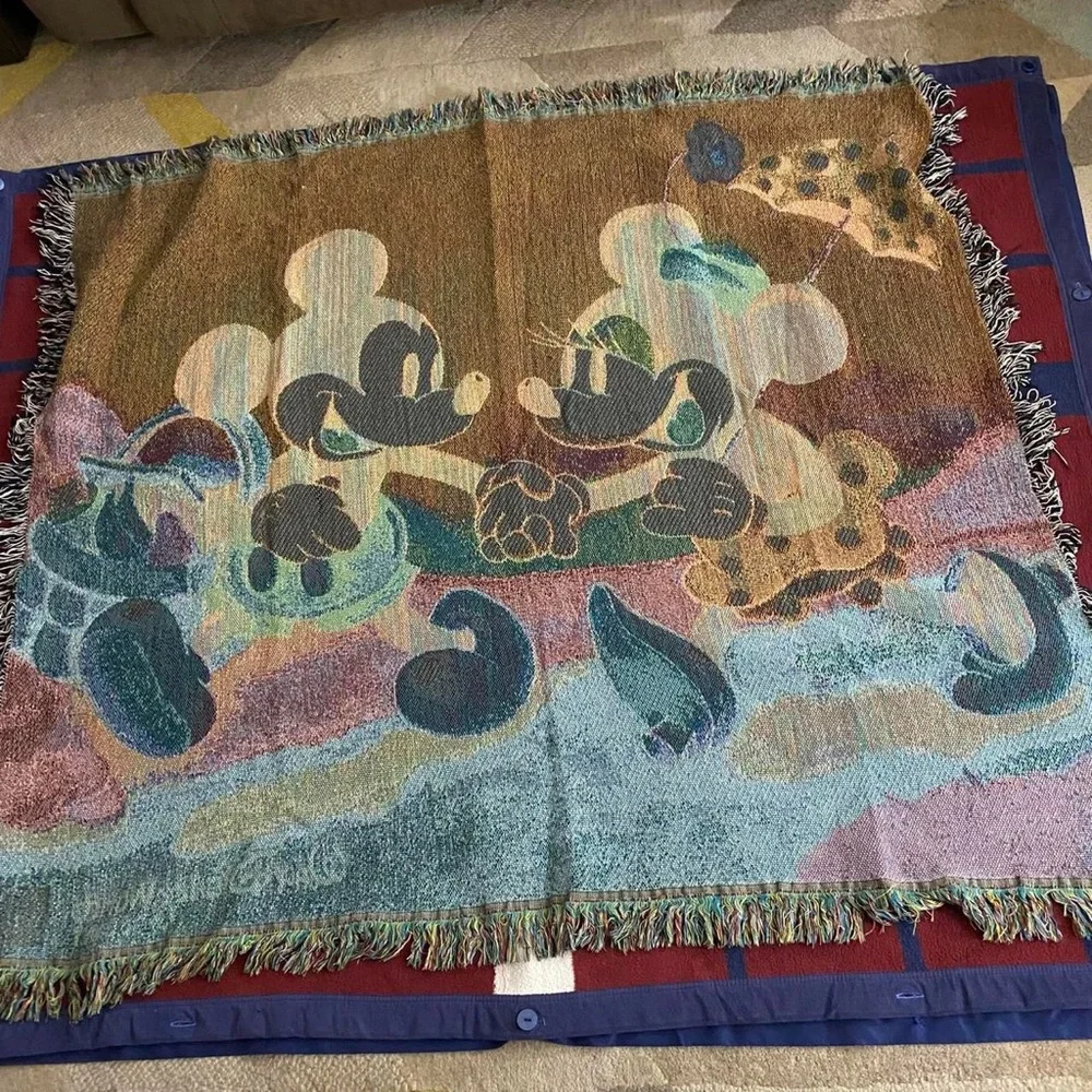 Walt Disney World Mickey Mouse Minnie Tapestry Woven Throw Blanket 60